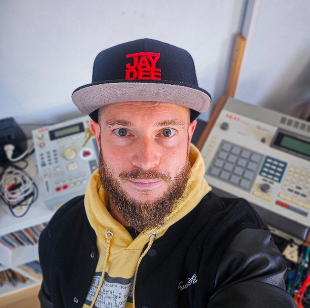 Tommy Vamoz drops 90s boombap beatmaking video